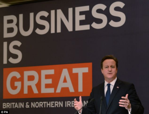 卡梅伦还在孟买一家公司的总部发表演讲,畅谈工作。