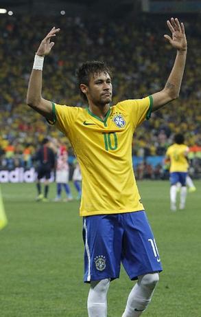 (世界杯)(32)足球——揭幕战:巴西胜克罗地亚