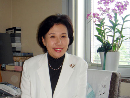 田中角荣之女田中真纪子在日本大选中败北（图）